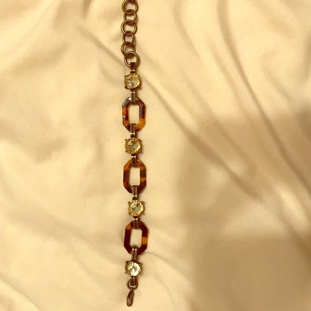 Plunder tortoiseshell bracelet.